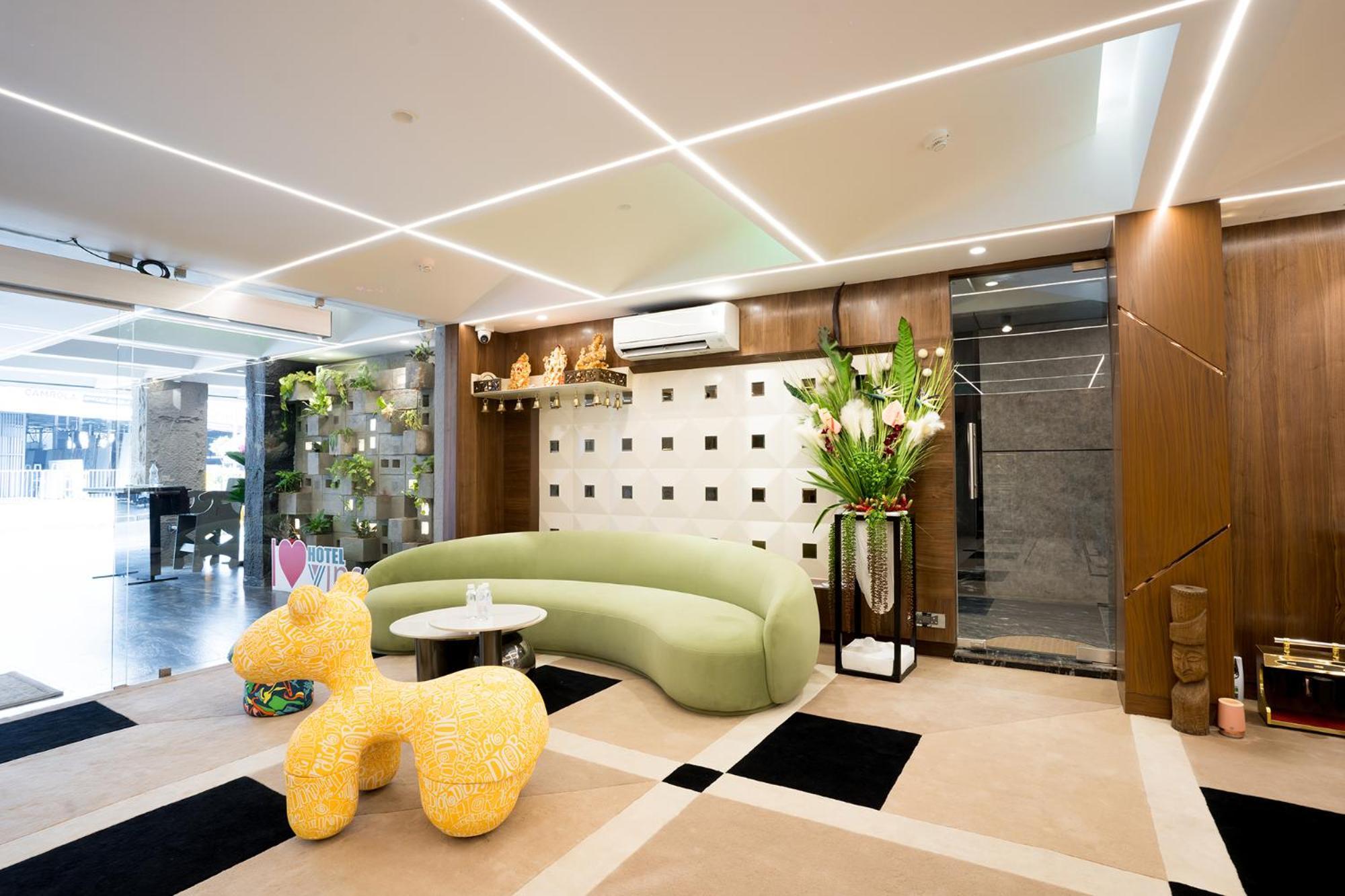 ホテル Oriva Vinflora Residency - Nr Lv Prasad Hospital, Banjara Hills ハイデラバード エクステリア 写真