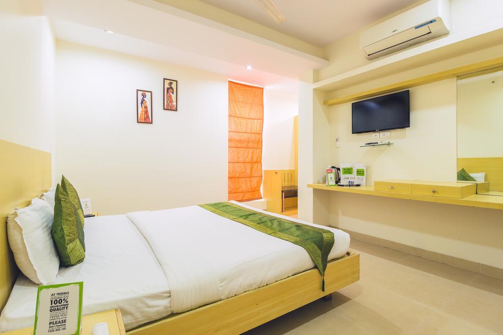 ホテル Oriva Vinflora Residency - Nr Lv Prasad Hospital, Banjara Hills ハイデラバード エクステリア 写真